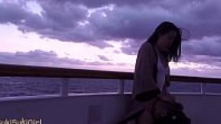 คลิปโป๊ออนไลน์ เจ็ดเรือยอร์ช คู่รักสาวพากันมาเย็ดบนด่านฟ้าเรือเล่นเอากันมันกลางสายลมเพลินจนต้องแตกในเต็มรู